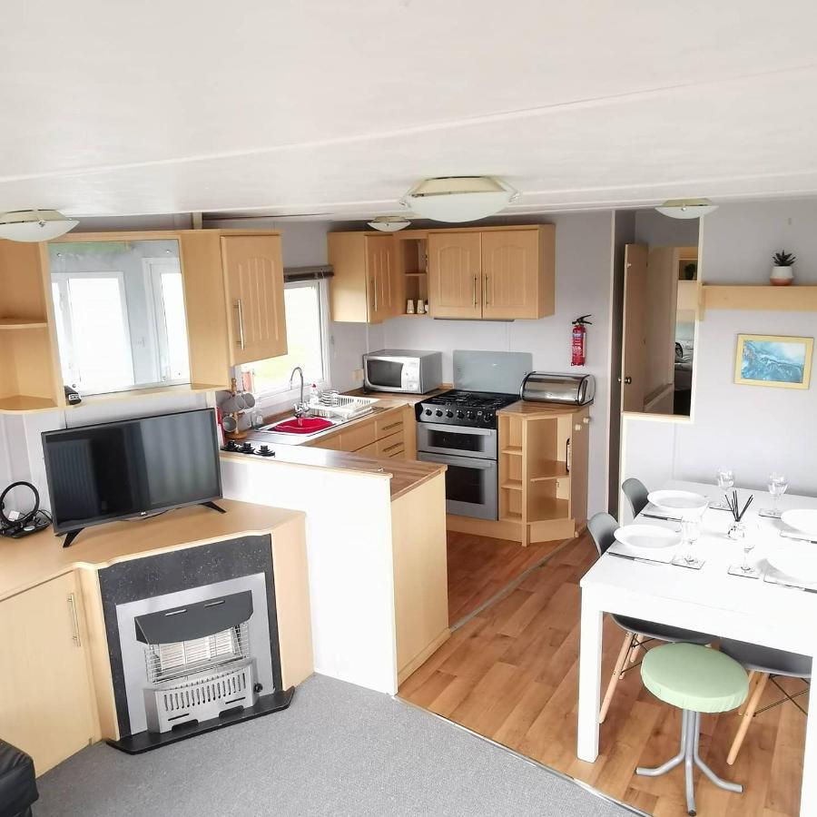 Hotel No99 Static Caravan Widemouth Fields 3 Mins From Beach Poundstock Exterior foto